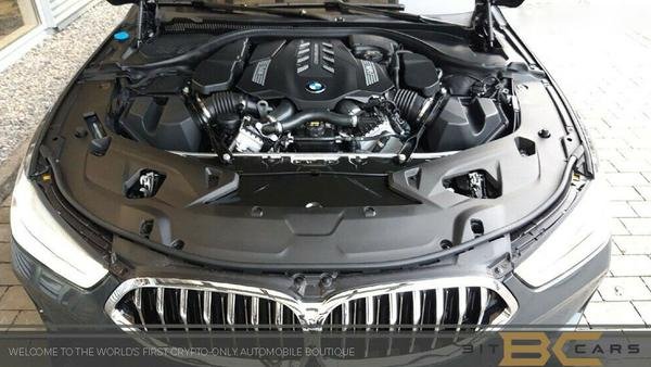 M850i - Image 6