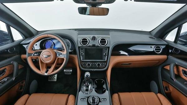 Bentayga - Image 9