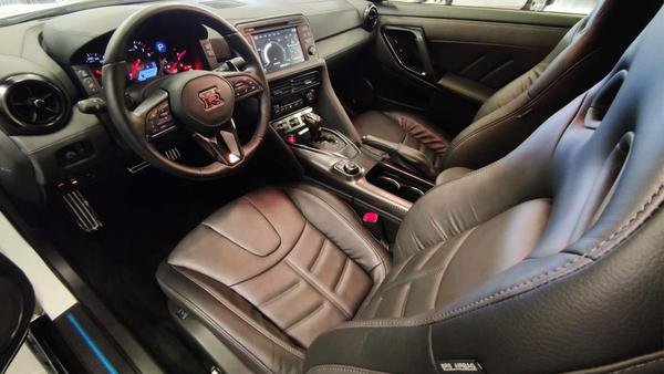 GT-R Prestige Edition - Image 5