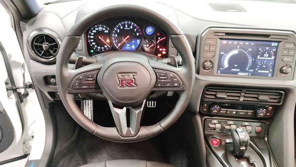 GT-R Prestige Edition - Image 6