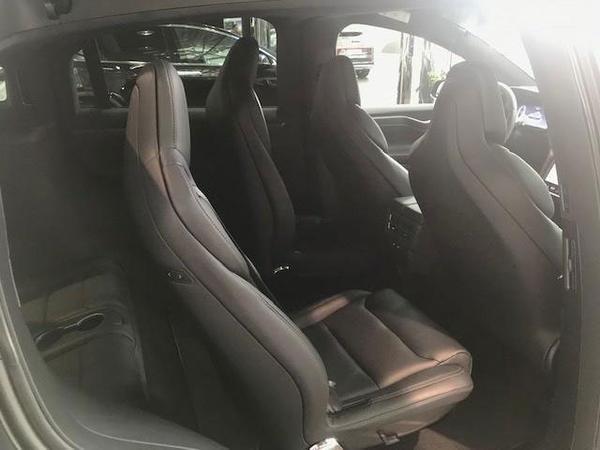 Model X - Image 8