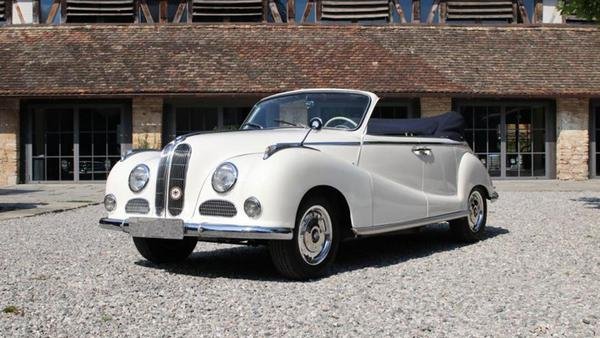 502 V8 Baur Cabrio