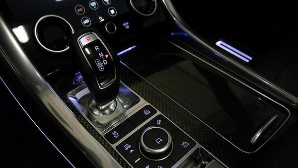 Range Rover Sport SVR - Image 4