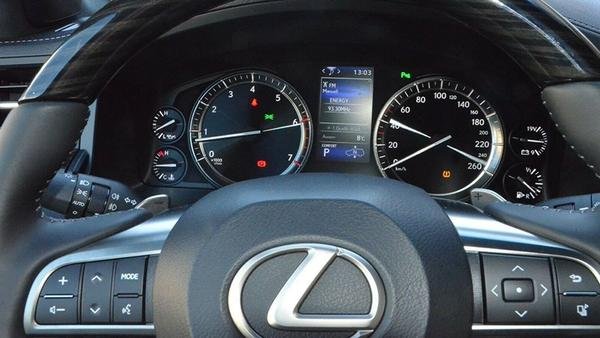 LX570 SPORT - Image 10