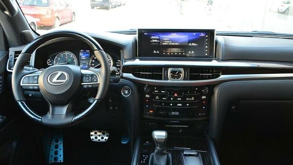 LX570 SPORT - Image 7