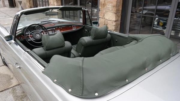280 SE 3.5 Cabriolet - Image 10