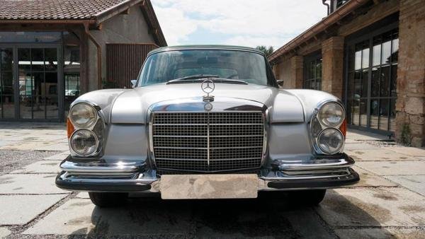 280 SE 3.5 Cabriolet - Image 2