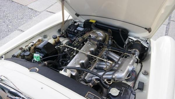 230 SL Roadster Pagode - Image 8