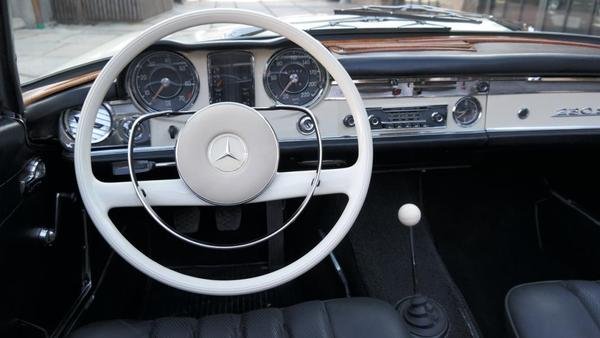 230 SL Roadster Pagode - Image 3