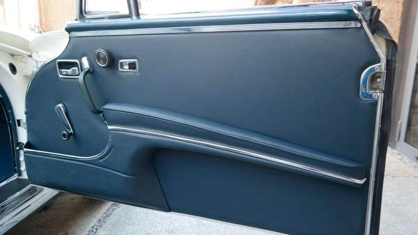 280 SE 3.5 Cabriolet - Image 3