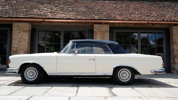 280 SE 3.5 Cabriolet - Image 10