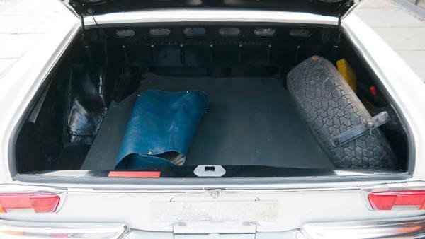 280 SE 3.5 Cabriolet - Image 9