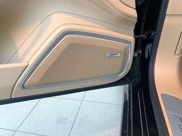 Panamera 4 E-Hybrid Sport Turismo - Image 2